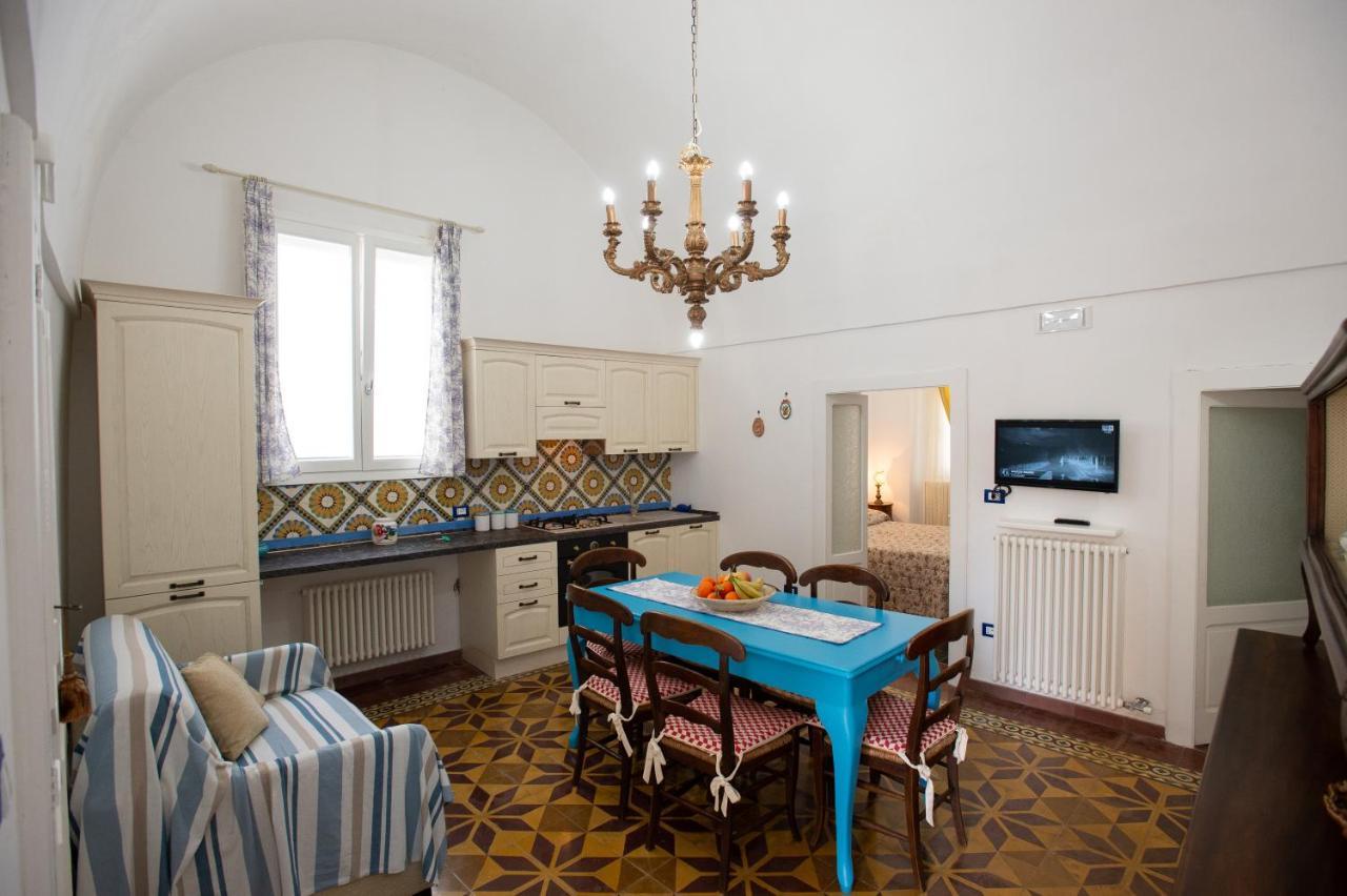 Апартаменты La Casa Nel Vico Мариттима Экстерьер фото